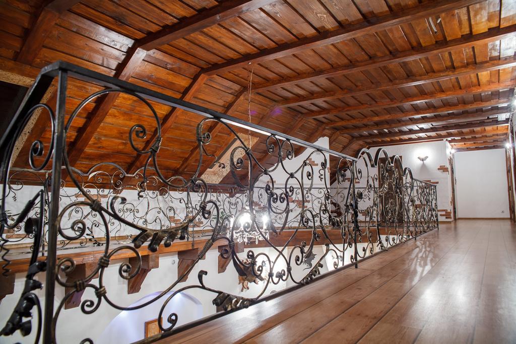 Karalinski Falvarok Tyzengauza Hotel Korolino  ห้อง รูปภาพ